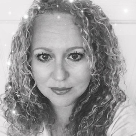 Meet your Posher, Margrette - Picture 1 of 1